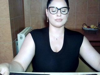 Erotisk videochatt MoniqQuuen