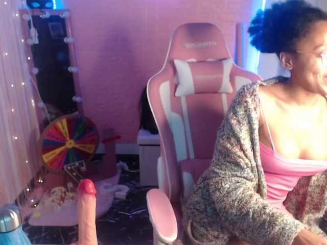 Foton naaomicampbel MOMENT TO TORTURE MY HOLES!!! AT 5000 RIDE DILDO + ANAL SHOW ♥ 1241 TKS MISSING TO COMPLETE THE GOAL♥ #latina #pussy #shaved #teen #teentits #blowjob