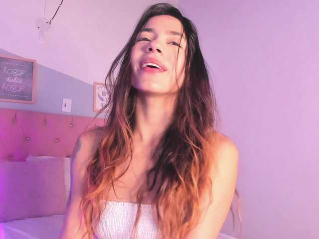 Sändningsbilder Nadia-Roses