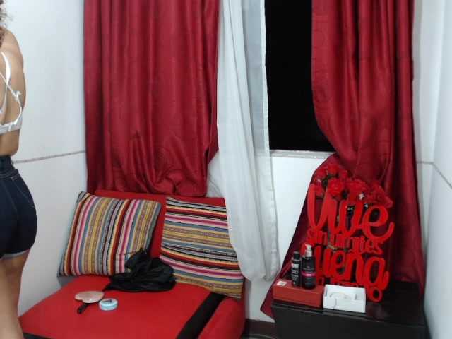 Sändningsbilder NAHOMYWILL