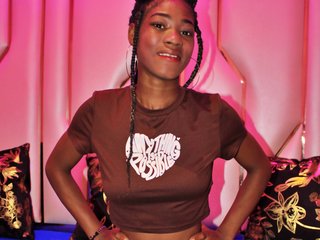 Erotisk videochatt NahomyyBrownn