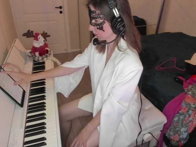 Sändningsbilder PianoGirl