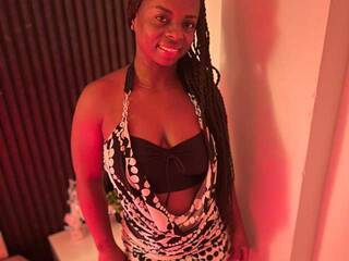 Erotisk videochatt Naomii-Cooper