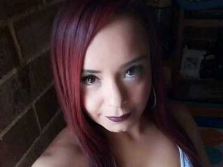 Erotisk videochatt Naomy-hadi