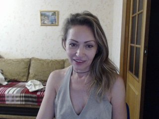 Foton VideoLady lovense enabled. see power modes in chat. ORGASM at goal or 100 in one tip . 137 till orgasm.