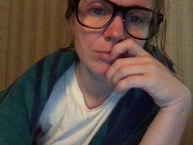 Sändningsbilder naturalblonde