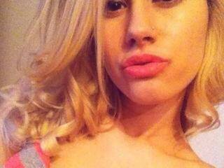 Erotisk videochatt NaughtyAlena