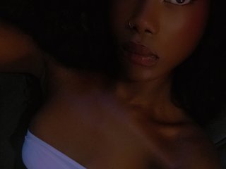 Erotisk videochatt NaughtyCherie