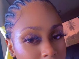 Erotisk videochatt Naughtylittlemissy