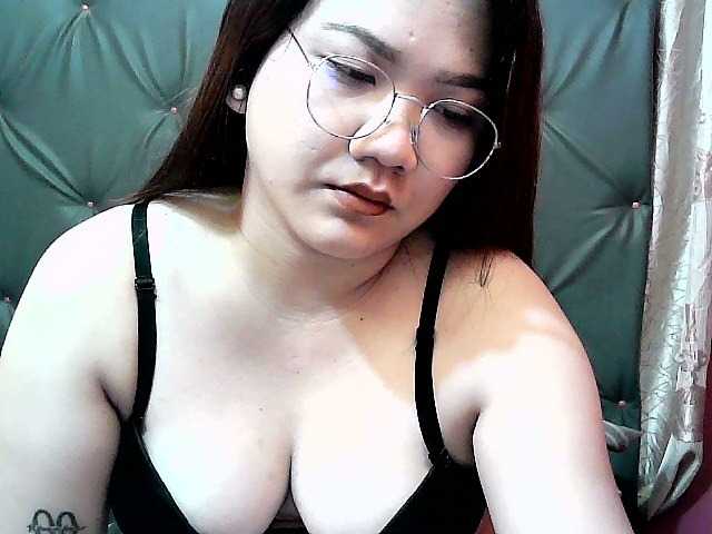 Sändningsbilder naughtynova69