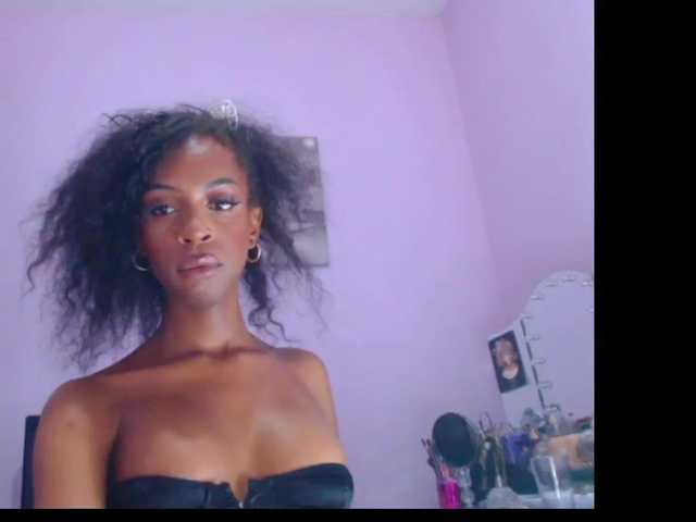 Foton nefertitilove New ebony princes***itty, come and welcome me xxxx #ebony #goddess #mistress