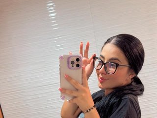 Erotisk videochatt Nia-May