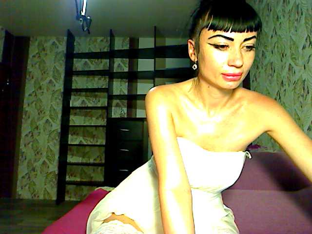Foton chernika30 saliva on nipples 30 tokens in free, in the pose of a dog without panties 40 tokens, caress pussy 30 tokens 2 minutes free, blowjob 30 tokens, freezer camera 10 tokens 2 minutes, I go to spy