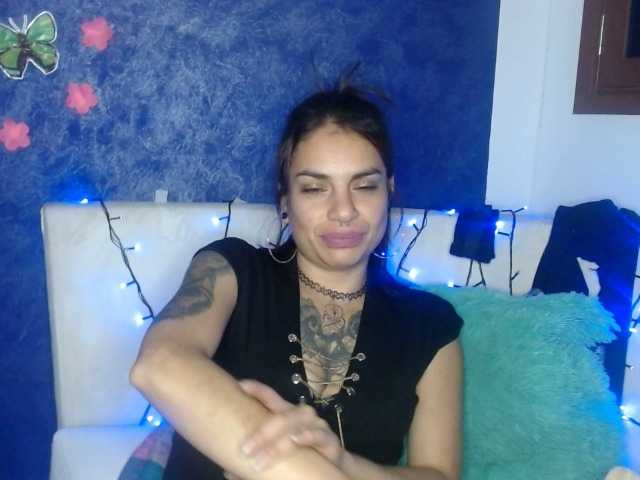 Foton nickylove28 squirt #tatto #deephroat #Perforated nipples #weed #pussy #ass