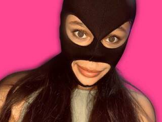 Erotisk videochatt Nickymask