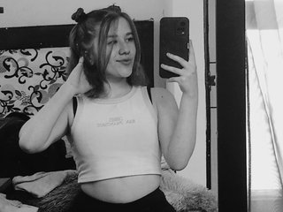 Erotisk videochatt NicollePetit