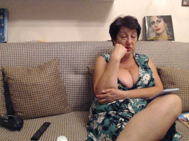 Foton NINA-RICCI CHEST in the general chat 200 tokens, or private..I don't go for ***ps.CAMERA only in private and full private