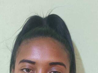 Erotisk videochatt Nisaina