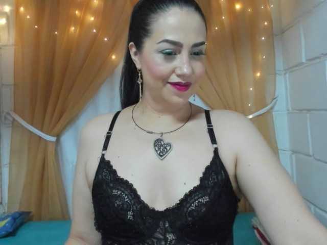 Foton owenscandy Welcome to my room, we are going to have a good time, doing things together, deep throat, joi, blowjob, nude, and much more. don't ask without giving it's rud