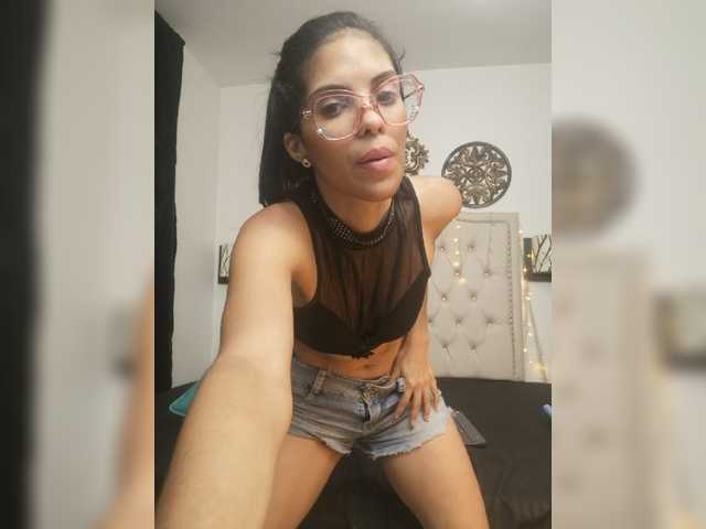 Foton pameladaniel “@total 500 @sofar @remain ” FULL NAKED Hello, welcome, shh in my home, come to give me a lot of love and pleasure, we are going to have fun together. Be kind and polite. . #LATINA #NEW #NAKED #MILK #SQUIRT @sofar