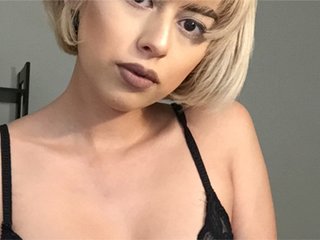 Sändningsbilder petitebeanbby