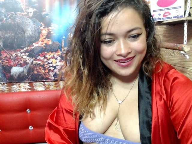 Foton PetiteChienne I'm new here... I wanna a lot love! #Vibe With Me #Mobile Live #Cam2Cam #Follar #Tentar #Tragar #Chupar #Desnudarse #Fumar #Frotars e#Lamer El Ano #Masturbación #Ohmibod #Lovense #dirty