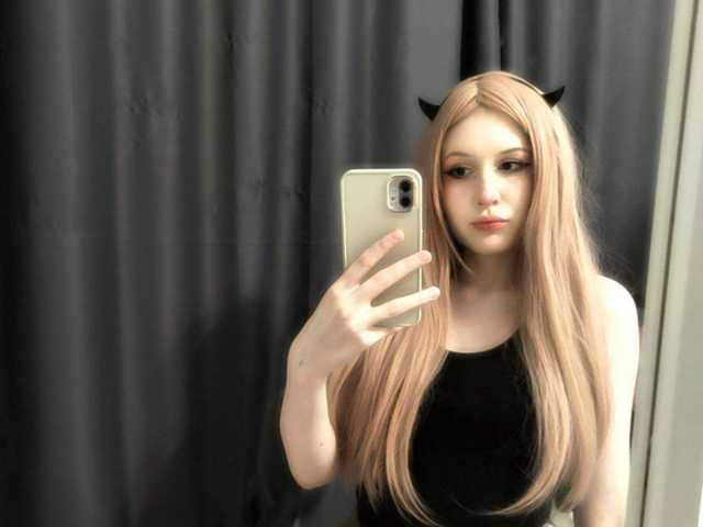 Foto av profilen your_girlfriend-xxx
