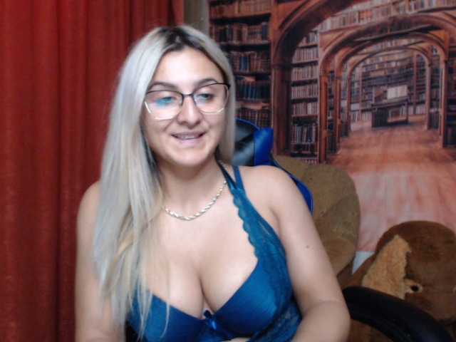Foton PlayfulNicole Lets meet better and lets have some fun :) Lush is on :) Offer me pleasure with your *****s ;) follow me