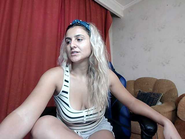 Foton PlayfulNicole Lets meet better and lets have some fun :) Lush is on :) Offer me pleasure with your *****s ;) follow me
