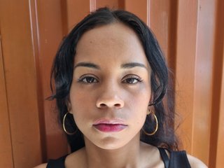 Erotisk videochatt Pocajontas25