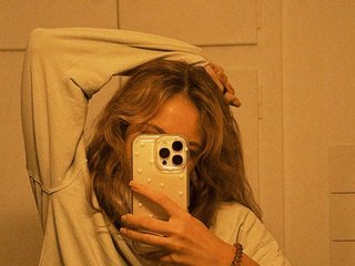 Erotisk videochatt poppysweety122