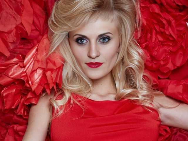 Foto av profilen N-I-M-F-O-M-A-N-K-A