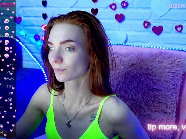 Foton redheadgirl My last broadcast today lets have fun