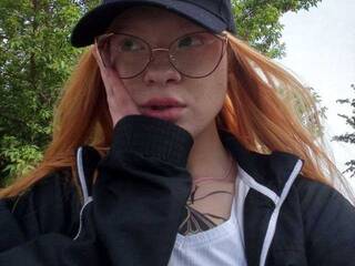 Erotisk videochatt Redheadgurl