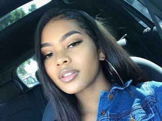 Erotisk videochatt reinelia21