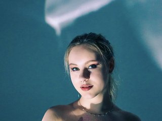 Erotisk videochatt Rinaaaa-cherry
