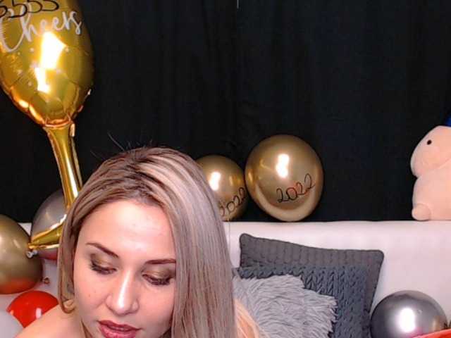 Foton RoseCoxxx Welcome! :) Biggest tipper got Free Premium Snap+ 1 Video! :) #free #snap #cum #squirt #anal #blonde #teen #lovense #lush #toy #pvt