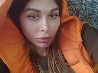 Foton RoxaneOBloom Hey guys!:) Goal- #Dance #hot #pvt #c2c #fetish #feet #roleplay Tip to add at friendlist and for requests!