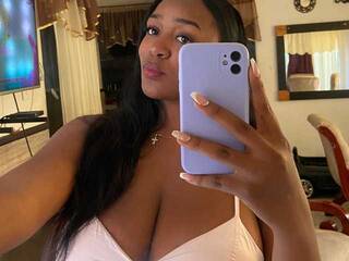 Erotisk videochatt Roxin-Lemus