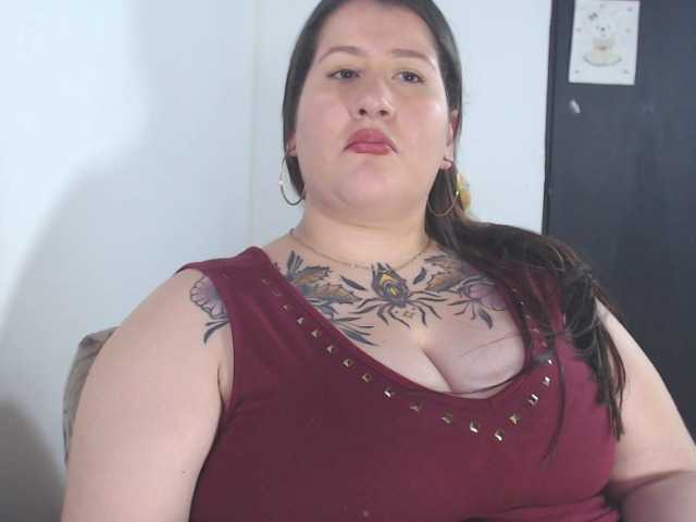 Foton ROXXAN911 Welcome to my room, enjoy it! #fuckpussy #bigtits #bbw #fat #tattoo #bigpussy #latina