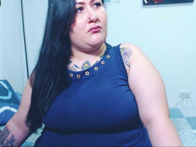 Foton ROXXAN911 Welcome to my room, enjoy it! #fuckpussy #bigtits #bbw #fat #tattoo #bigpussy #latina