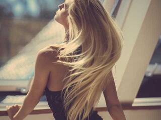 Erotisk videochatt Rozarr