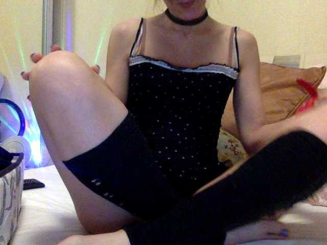 Foton SolaLola Hello) Tip me 77 token and a show you tits) 777 token and I dance strip ). 35 sock my dick Privat 100 and play with me and my toys