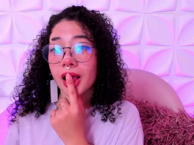Foton SakuraMillk ohaio onichan! ♥ My body wants to be yours and cum with pleasure Striptease + Blowjob with ahegao + deepthroat @remain tks Private on Subscribe to my fan club ♥