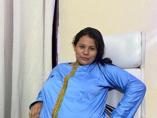 Erotisk videochatt SalmaBadawi