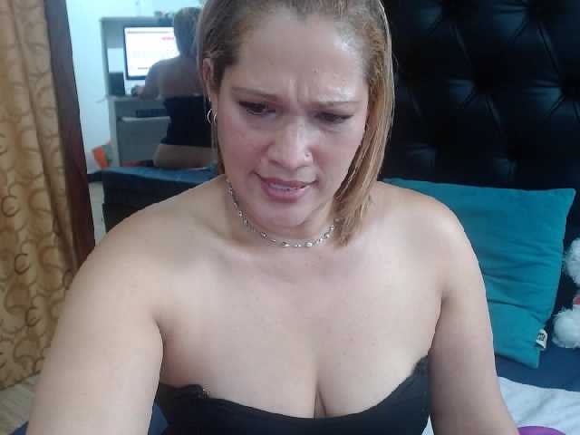 Foton SalmaLuna My goal today 1000 tokens will play with you very hot
