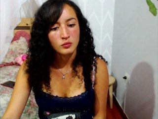 Foton kathyhot5 welcome to my room♥ I'm #new and I want to meet you #play with me