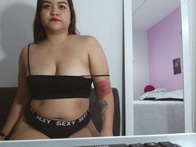 Foton SaraFranco I am new here! Welcome guys♥ #curvy #new #brunette