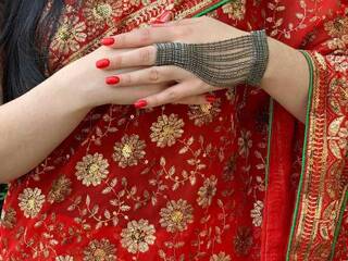 Erotisk videochatt Saranya