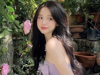 Erotisk videochatt Sari94